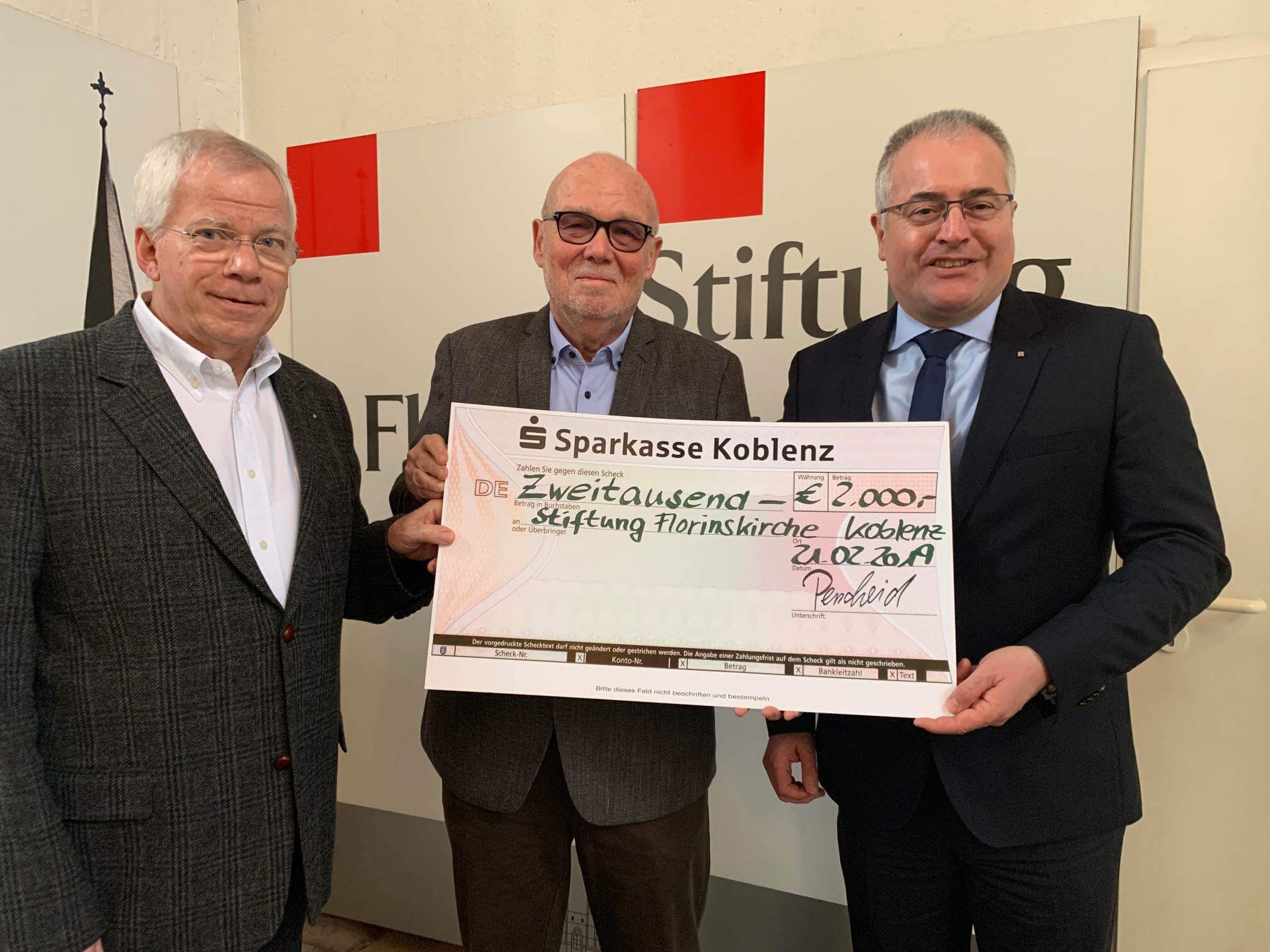 Sparkasse unterstützt Stiftung Florinskirche